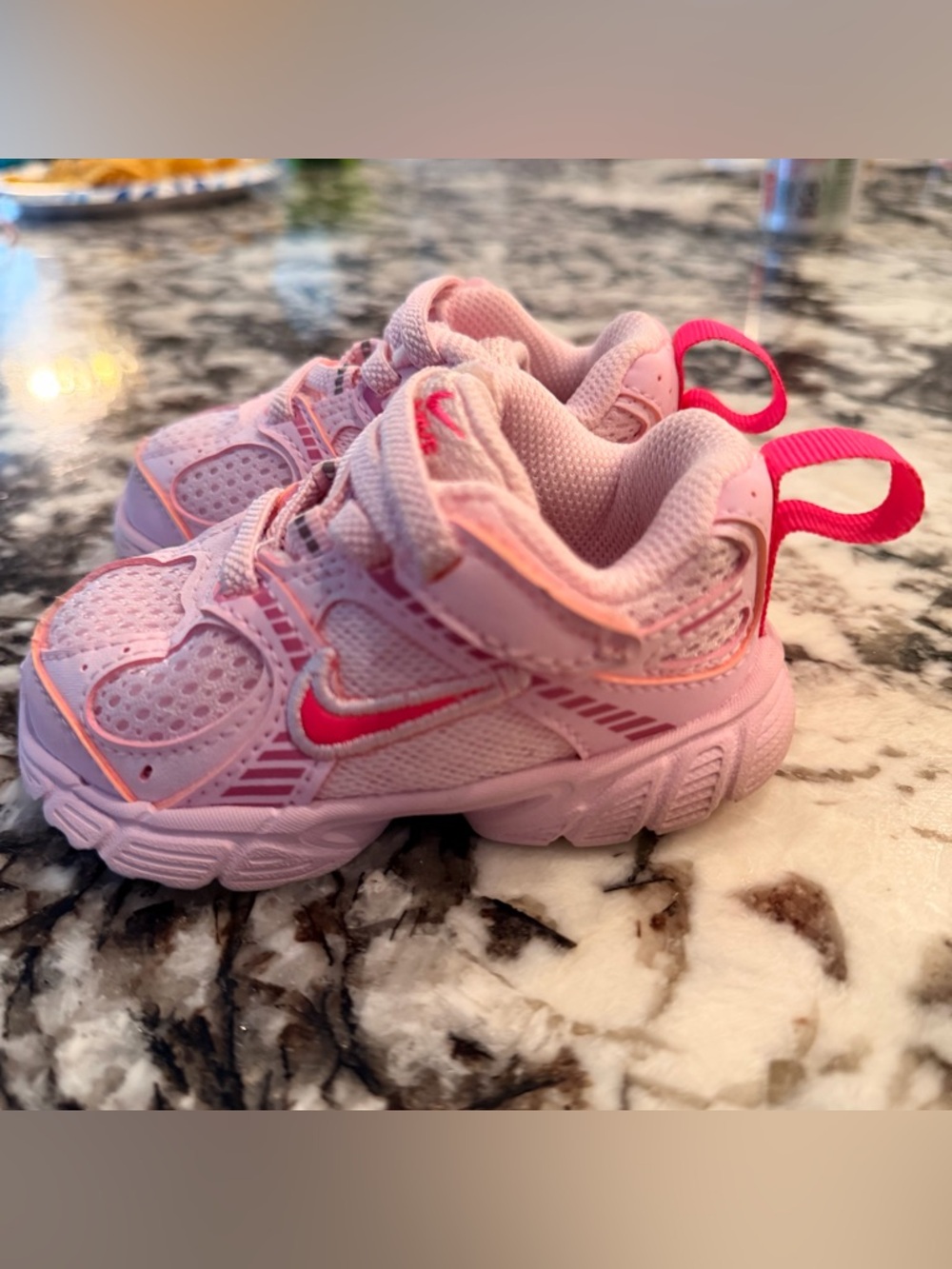 Nike V5 RNR BG Pink Foam/Hyper Pink-Pinksicle (IO7459 663) 4C Toddler Sneakers